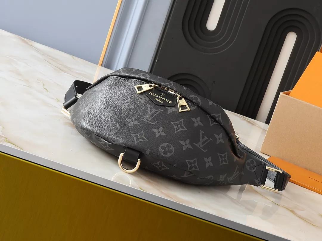 louis vuitton lv aaa qualite sacs ceinture pour unisexe s_1270aa13